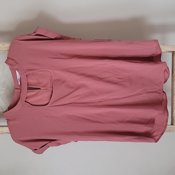 New SO Blouse (Jrs) - Picture 1 of 4